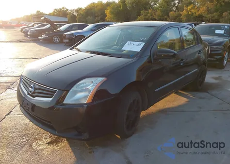 2011 Nissan Sentra 2.0S z USA, uszkodzony, nr VIN 3N1AB6AP1BL607501